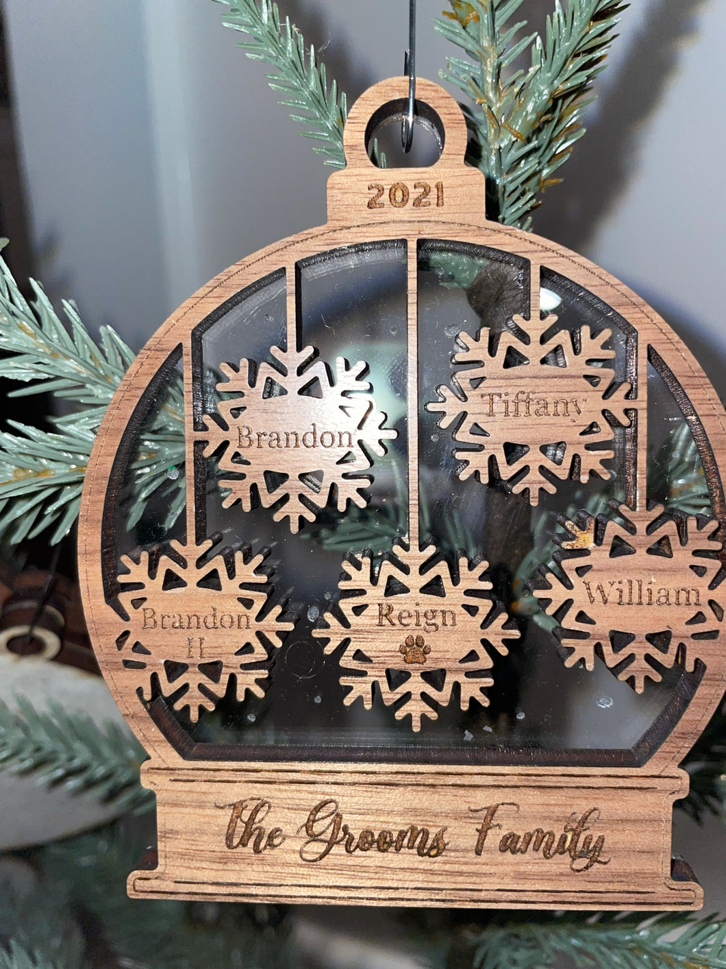 Family Christmas Ornament - Snowglobe